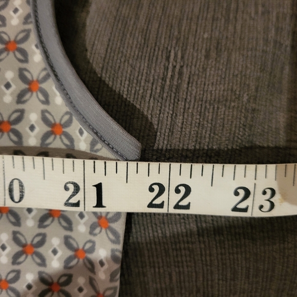 Max Studio Gray and Orange Patterned Top - Picture 3 of 3